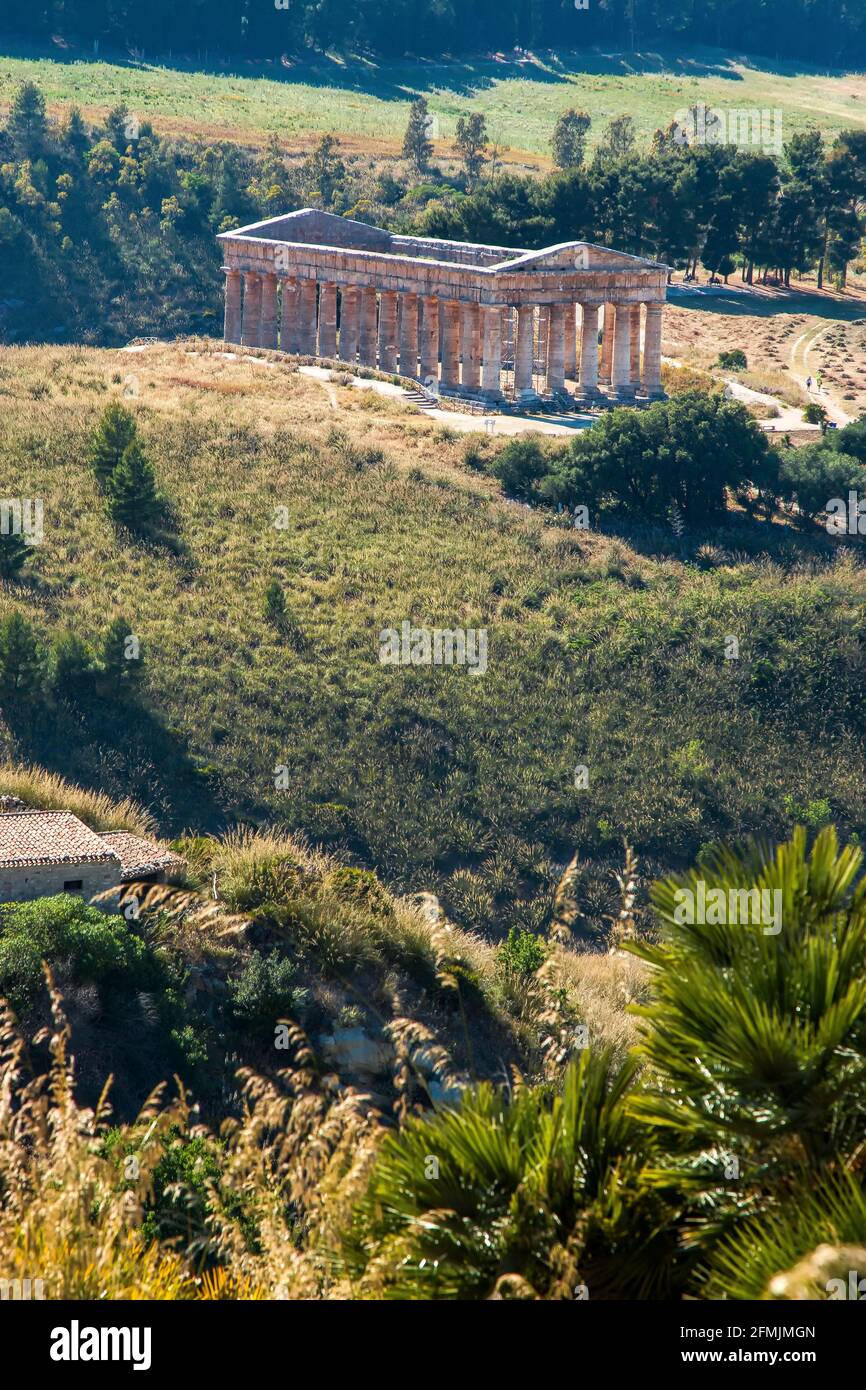 Italia, Sicilia, Segesta, yacimiento arqueológico Foto de stock