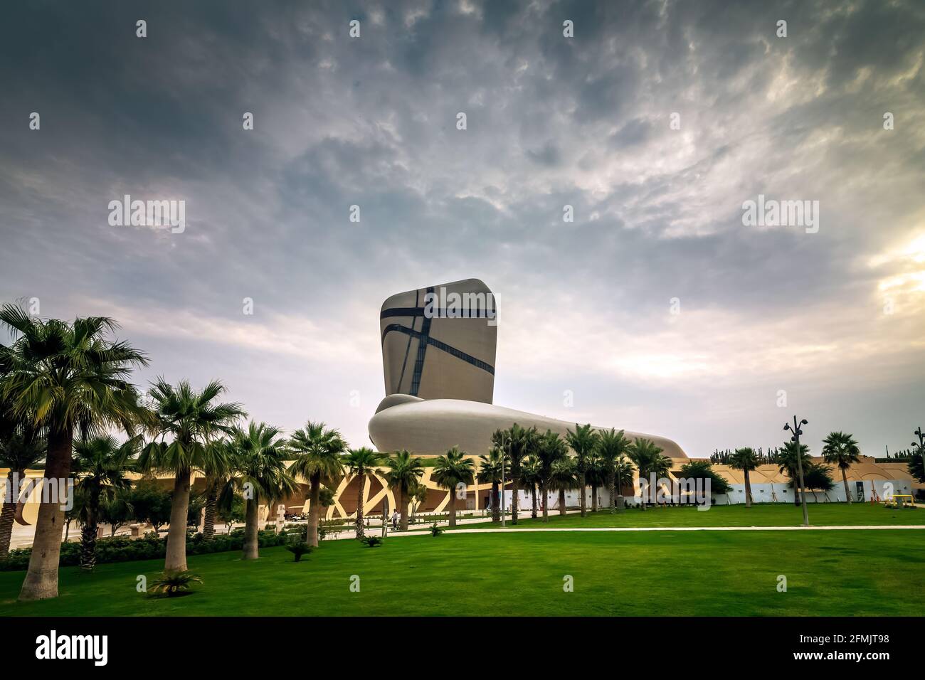 King Abdulaziz Centro para la Cultura Mundial (Ithra) Ciudad :Dammam, País : Arabia Saudita. Foto de stock