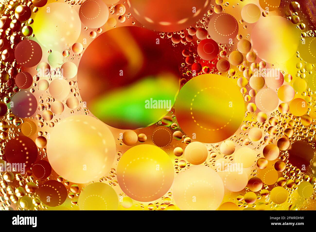 Fondo abstracto multicolor con burbujas redondas en el concepto del agua, bueno como decoración digital o fondos de pantalla Fotografía de stock - Alamy Fondo abstracto multicolor con burbujas redondas en el concepto del agua, bueno como decoración digital o fondos de pantalla Fotografía de stock - Alamy