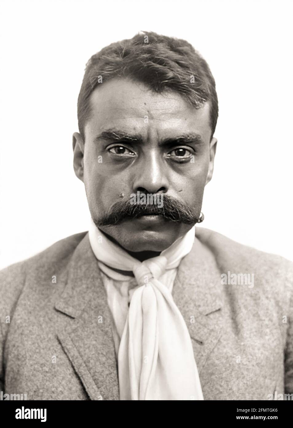 1914 ca , MÉXICO : el revolucionario general mexicano EMILIANO ZAPATA  SALAZAR ( 1879 - 1914 ). - MESSICO - RIVOLUZIONE - REVOLUCIÓN -  rivoluzionario -