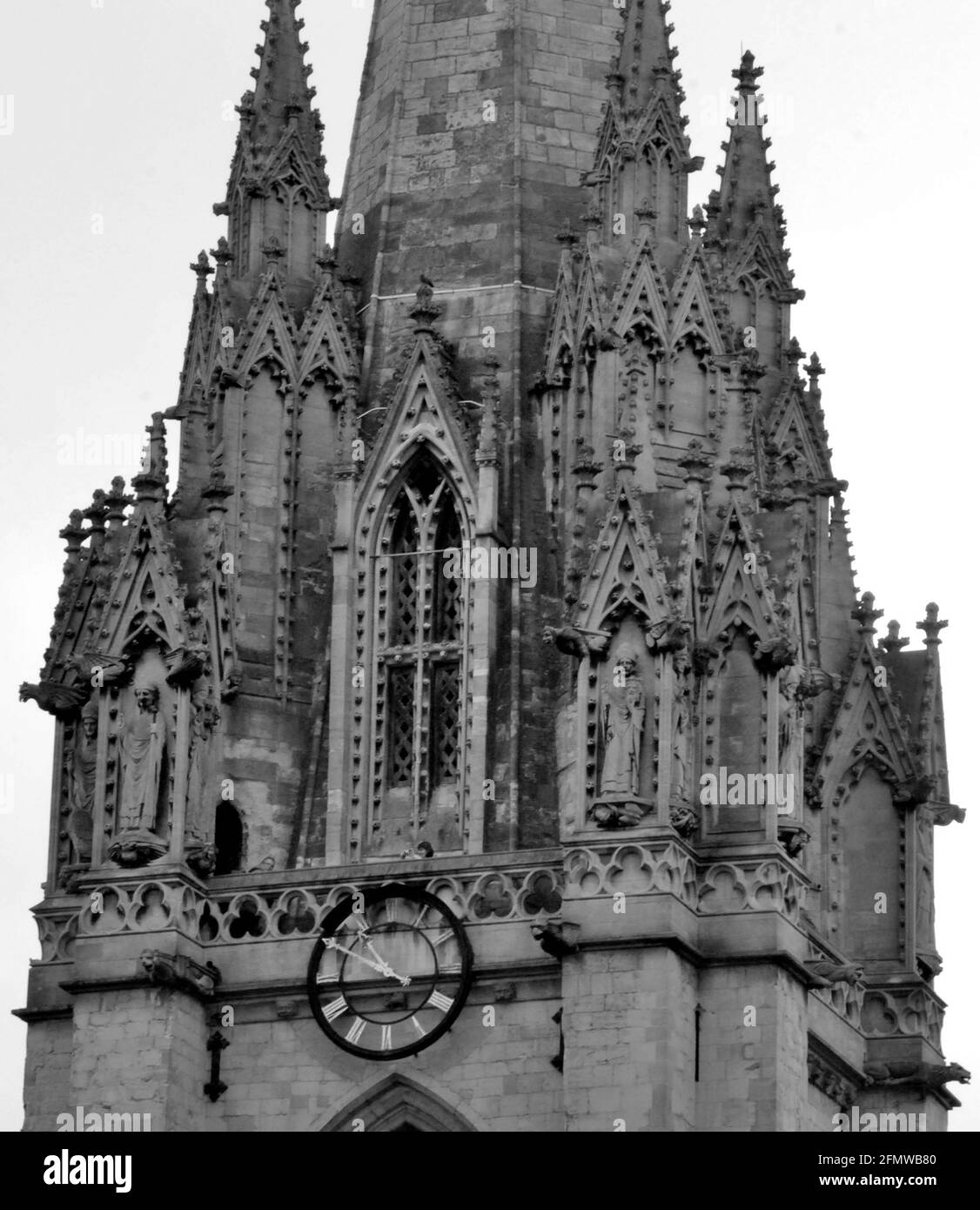 Antigua iglesia edificio cerca de la Universidad de Oxford, ubicado en Oxford, Inglaterra Foto de stock