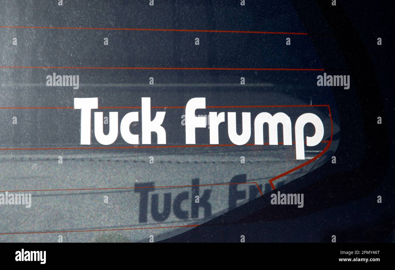 Trump desmiente Car Sticker Foto de stock