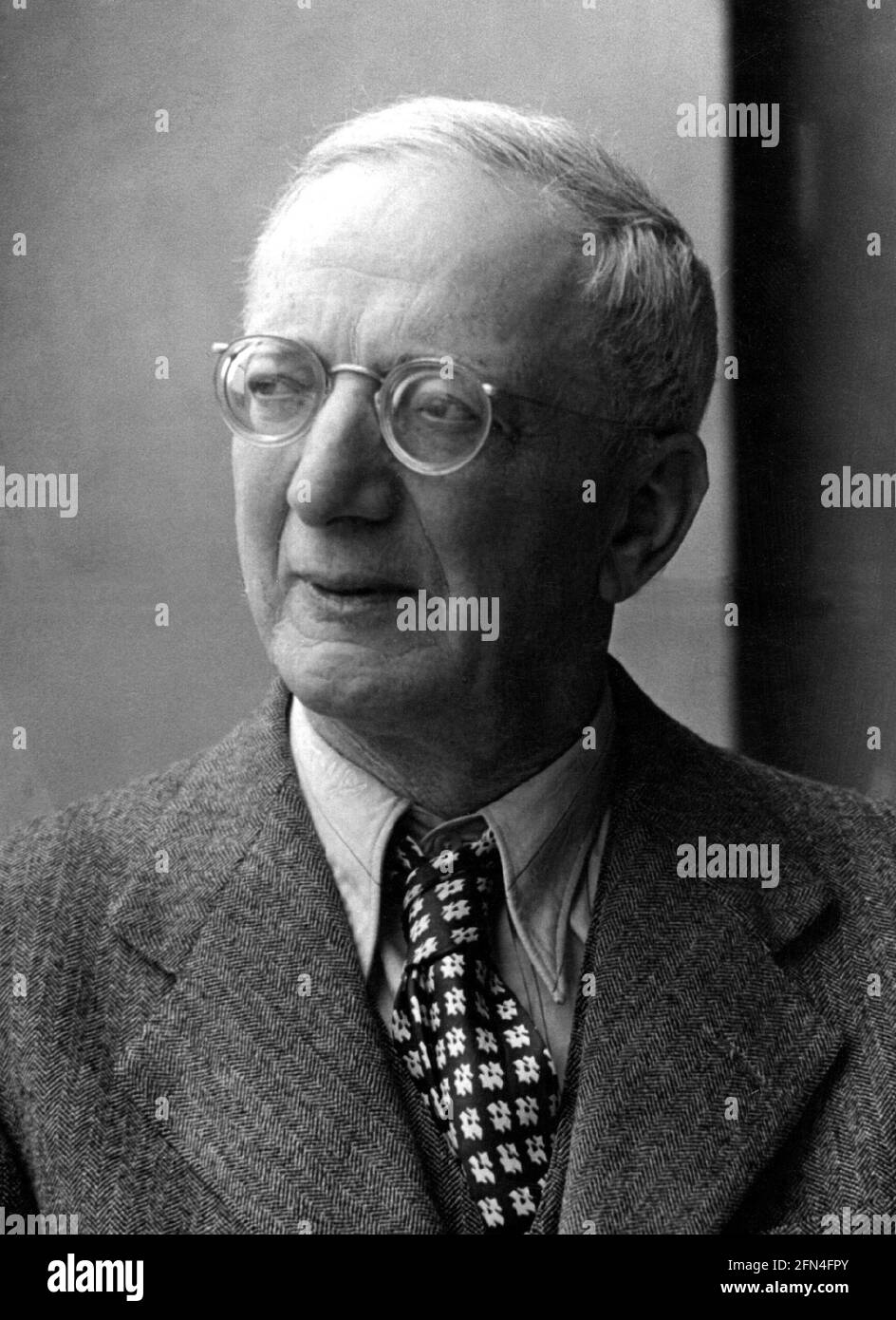 Doeblin, Alfred, 10.8.1878 - 26,6.1957, autor / escritor alemán, retrato, 20th siglo, ADICIONAL-DERECHOS-LIQUIDACIÓN-INFO-NO DISPONIBLE Foto de stock