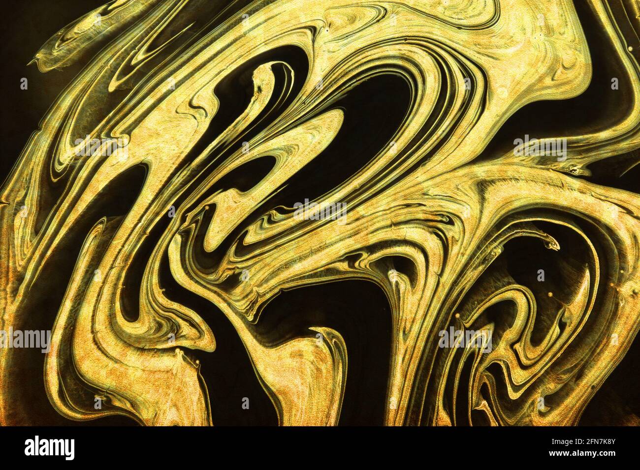Mezcla de tinta japonesa negra y dorada, fondo natural de textura de  mármol, acuarela, suminagashi, arte abstracto Fotografía de stock - Alamy