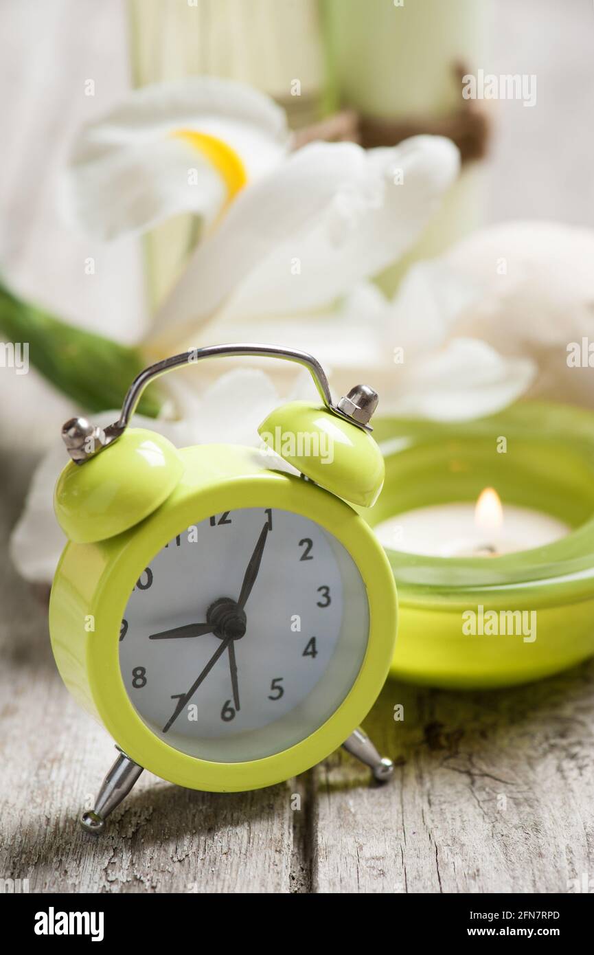 Reloj de ducha Imágenes recortadas de stock - Alamy