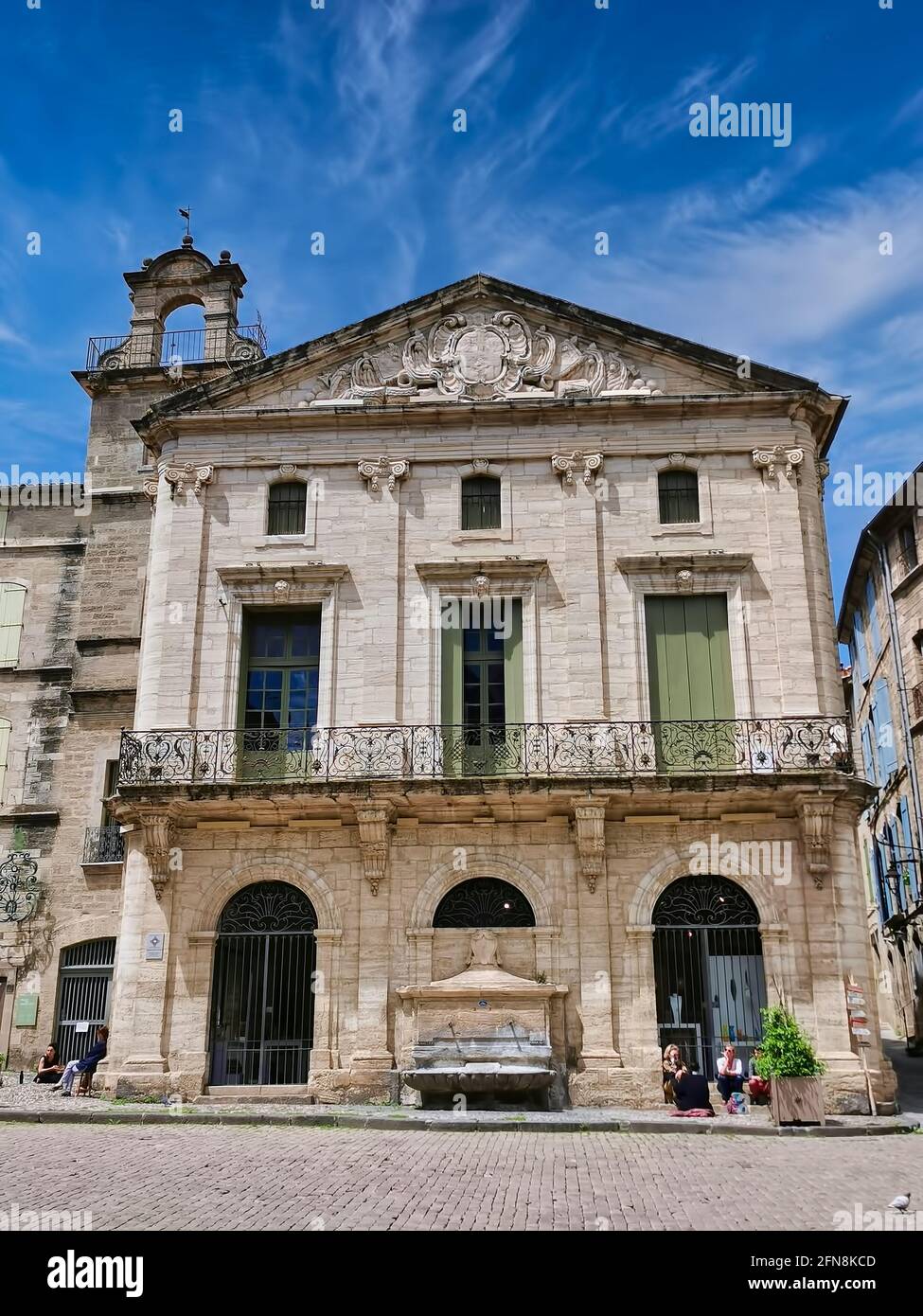 maison Consulaire en la plaza Gambetta, Pezenas Foto de stock
