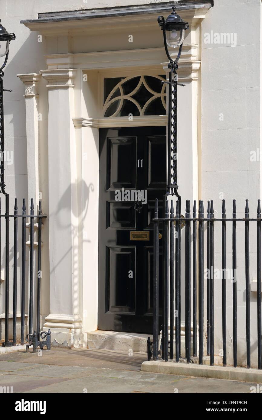 Entrada a la residencia oficial del tesorero Downing Street No 11, Westminster, Londres, Reino Unido Foto de stock