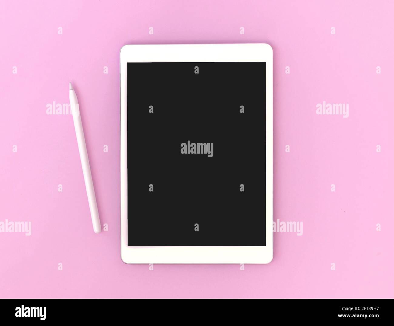 Pantalla de tableta con lápiz óptico para dibujar y artista, fondo rosa colorido, espacio de copia Fotografía de stock - Alamy Pantalla de tableta con lápiz óptico para dibujar y artista, fondo rosa colorido, espacio de copia Fotografía de stock - Alamy