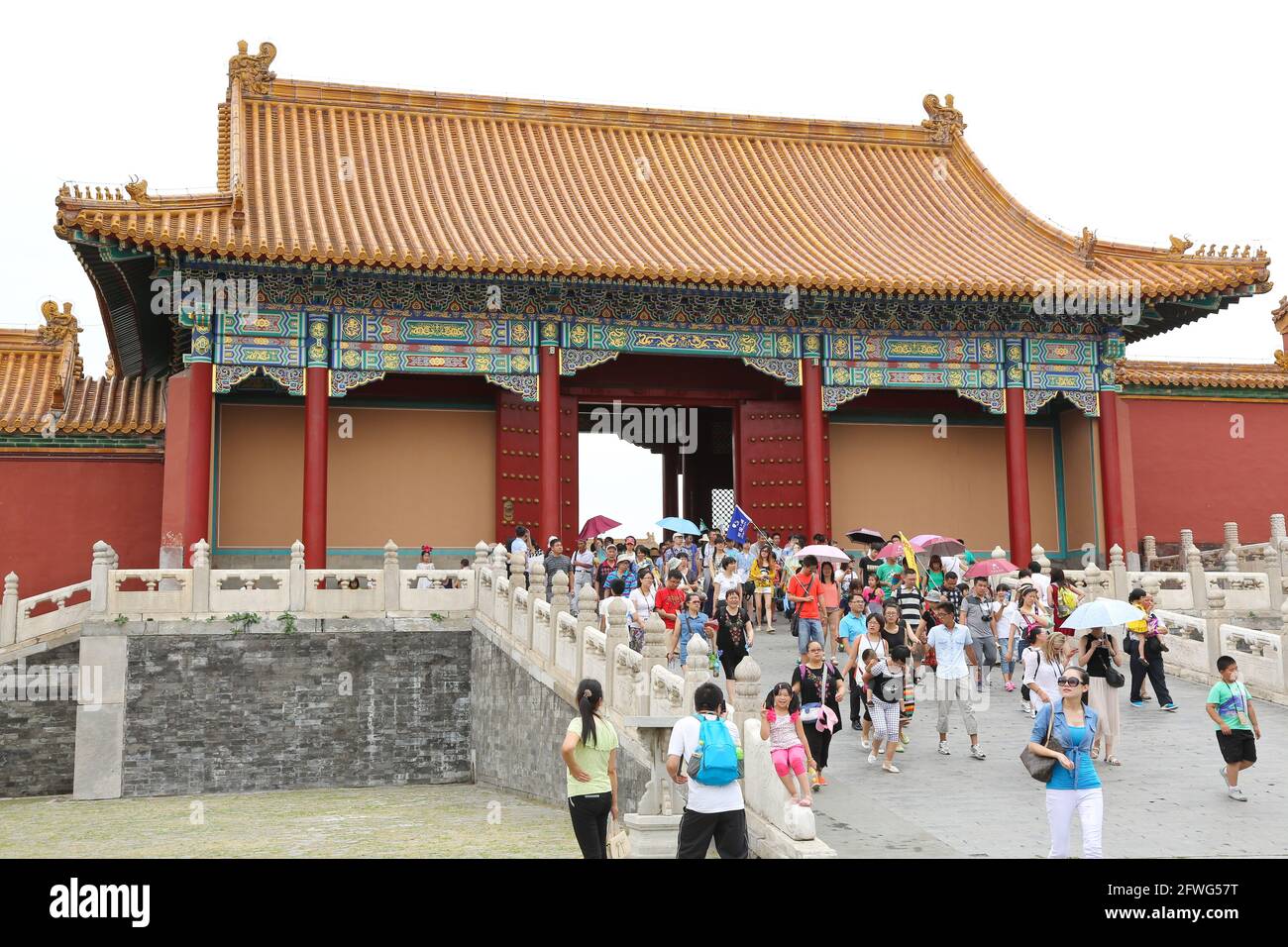 Una de las puertas de entrada entre el Salón de la Armonía Media y el