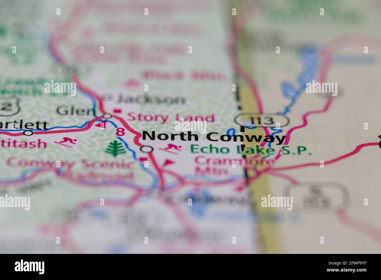 North Conway En Un Mapa Fotograf As E Im Genes De Alta Resoluci N Alamy   North Conway New Hampshire Usa Se Muestra En Un Mapa Geografico O Mapa De Carreteras 2fwp9yf 