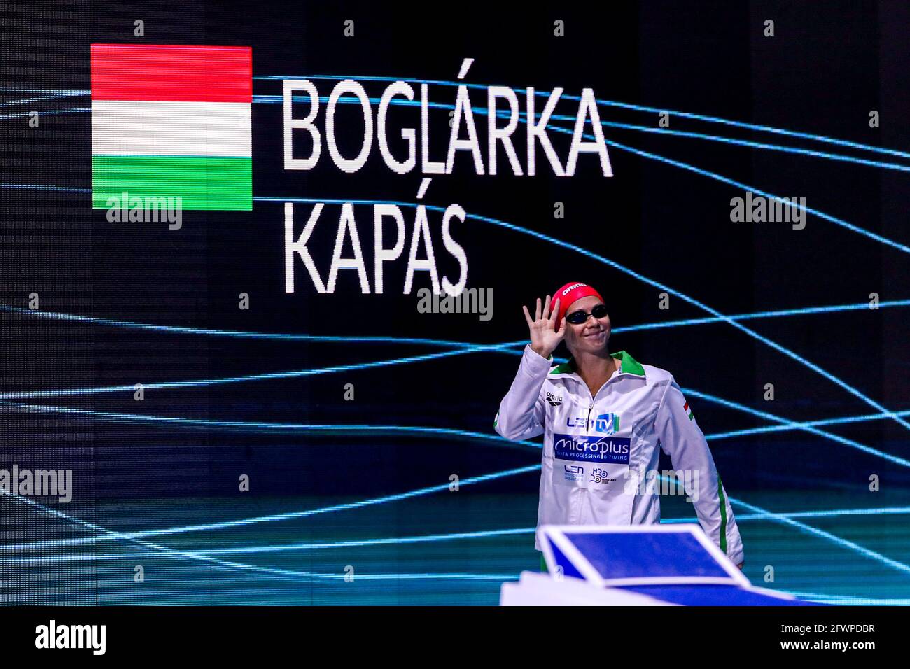 BUDAPEST, HUNGRÍA - MAYO 23: Boglarka Kapas de Hungría compitiendo en la final de estilo libre Women 400m durante el Campeonato Europeo de Acuáticos LEN Swmm Foto de stock