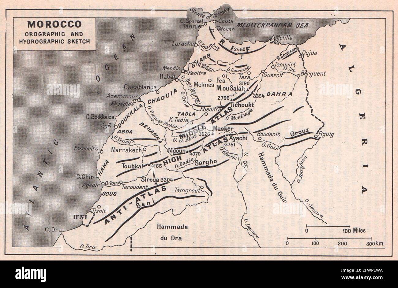 Marruecos - boceto orográfico e hidrográfico 1966 mapa antiguo de la cosecha plan gráfico Foto de stock