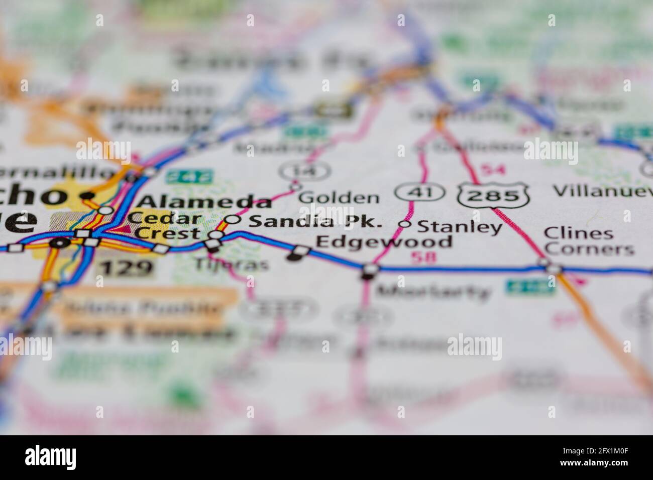 Sandia Peak New Mexico USA se muestra en un mapa geográfico o en un ma de carretera Foto de stock