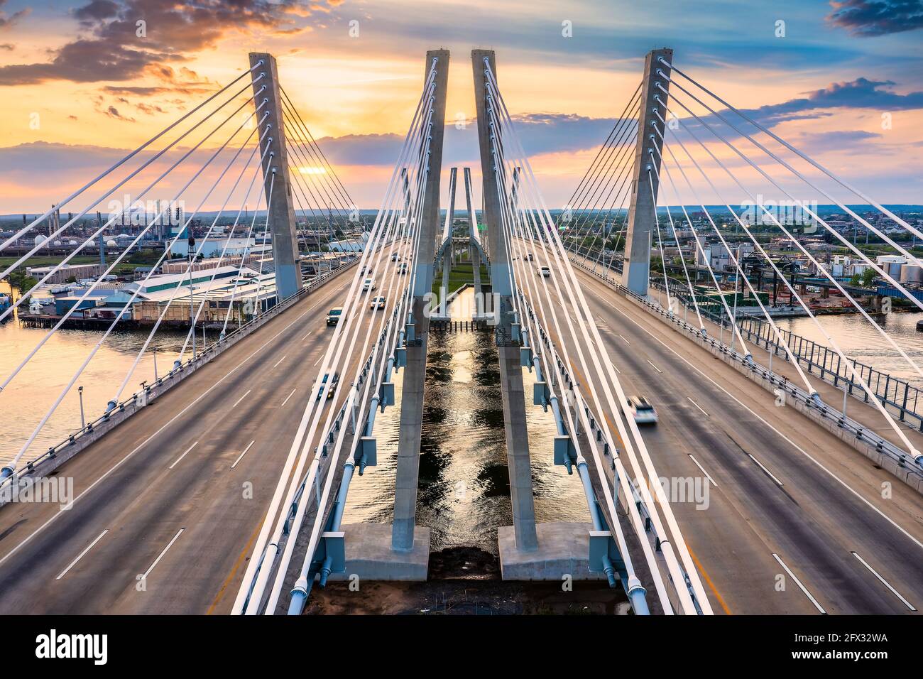 Vista aérea del Puente de los Nuevos Goetales Foto de stock