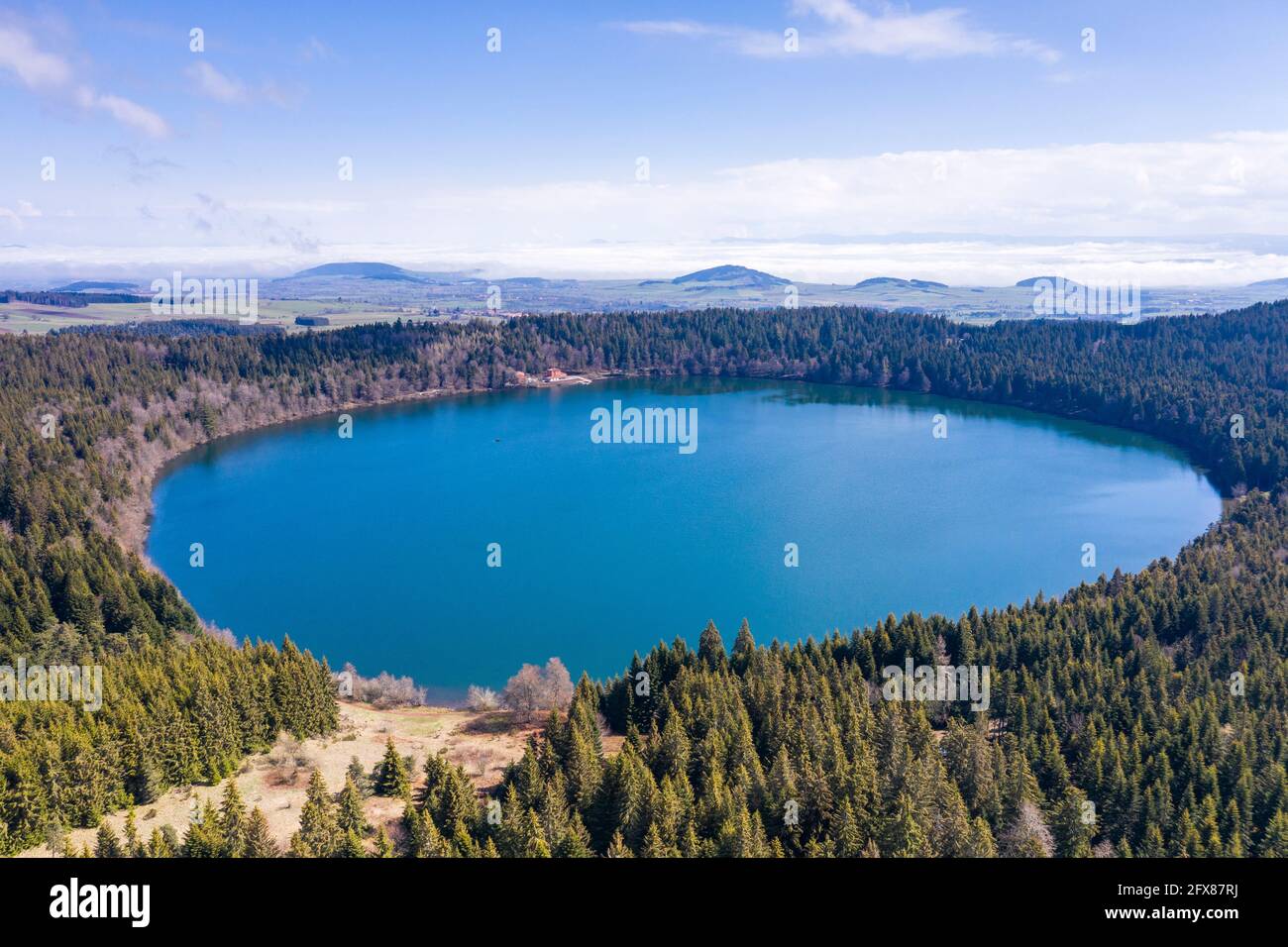 Francia, Alto Loira, Le Bouchet Saint Nicolas, lac du Bouchet, Lago
