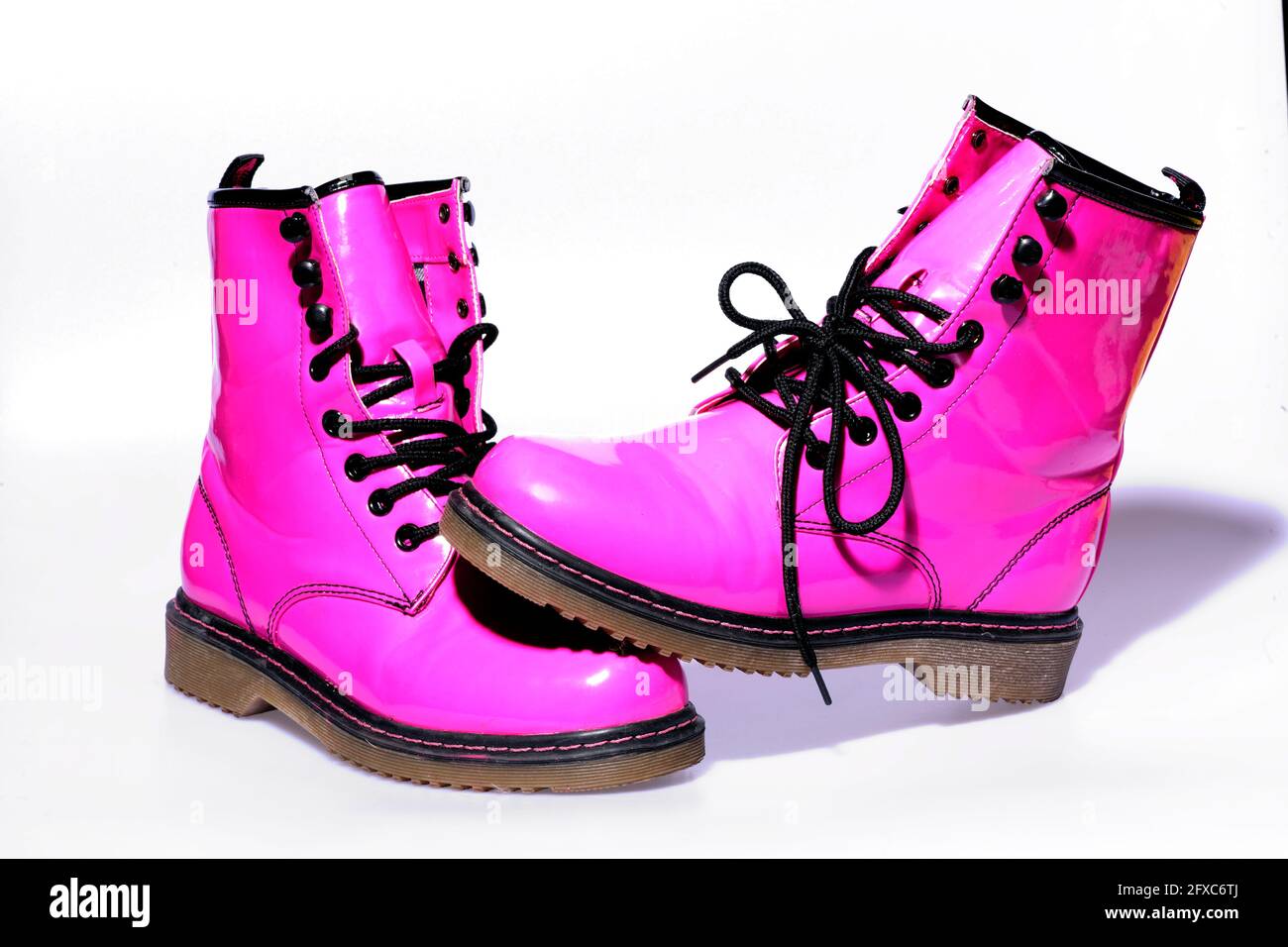 DR, martens, zapatos, Reino Unido, calzado, moda, moda, estilo de vida,  contemporáneo, típico, individualidad, individual, de exhibición, comercio  Fotografía de stock - Alamy