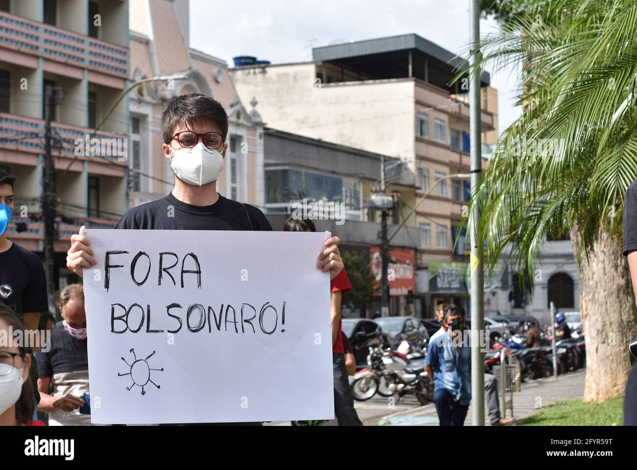 Pouso Alegre, Brasil. 29th de mayo de 2021. Manifestación en las afueras de Bolsonaro en el centro de la ciudad de Pouso Alegre/MG este sábado (29). Crédito: Lucas Barbosa/FotoArena/Alamy Live News Foto de stock