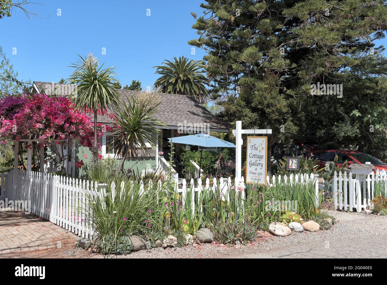 Artículos para el hogar de plástico fotografías e imágenes de alta  resolución - Alamy