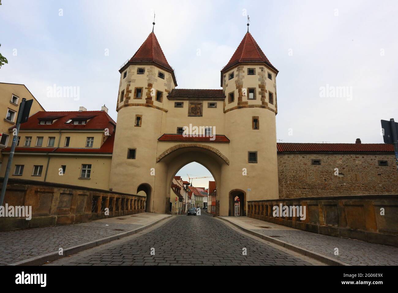 Amberg, Oberpfalz, Bayern Ein Spaziergang durch das mittelalterliche Zentrum Ambergs und das Nabburger Tor verzaubert sowohl Kulturliebhaber Foto de stock
