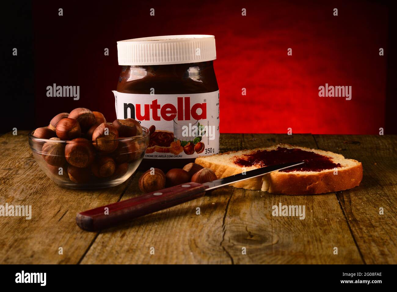 Pan De Nutella Fotos E Imagenes De Stock Alamy