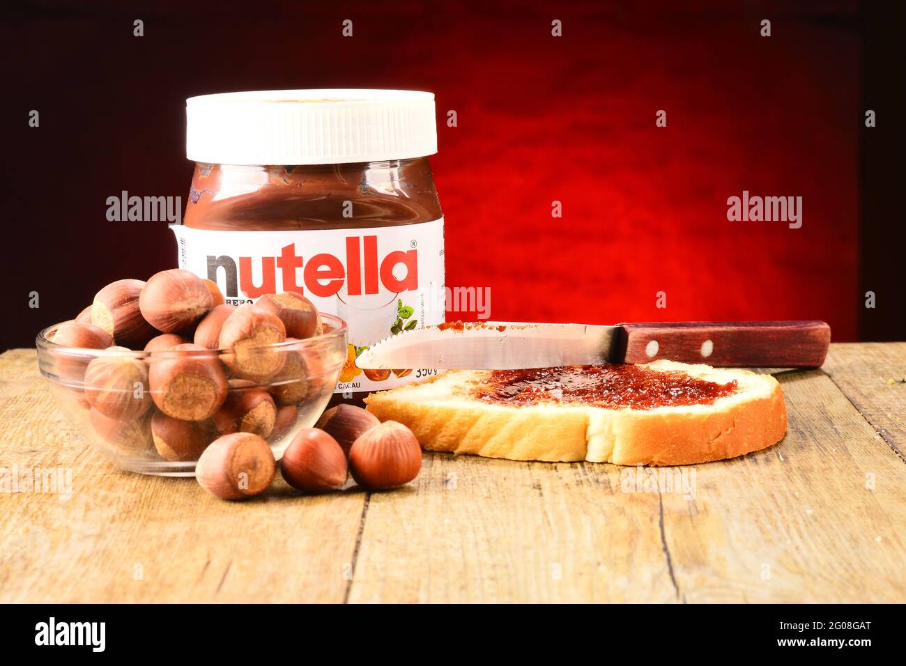 Pan De Nutella Fotos E Imagenes De Stock Alamy