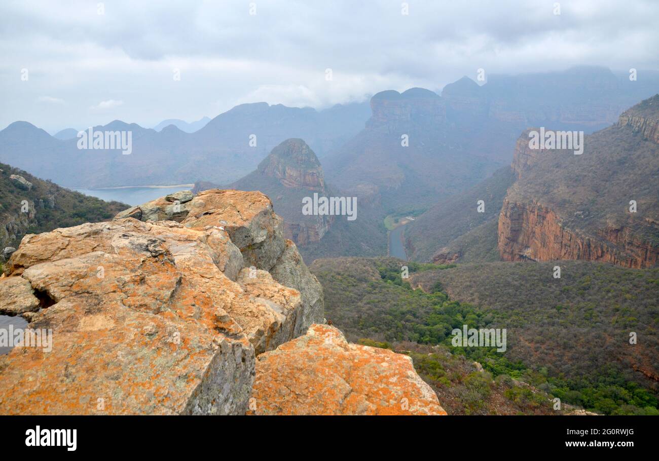 La vida natural en África. Las montañas Drakensberg del norte o del este de Limpopo, Sudáfrica Foto de stock