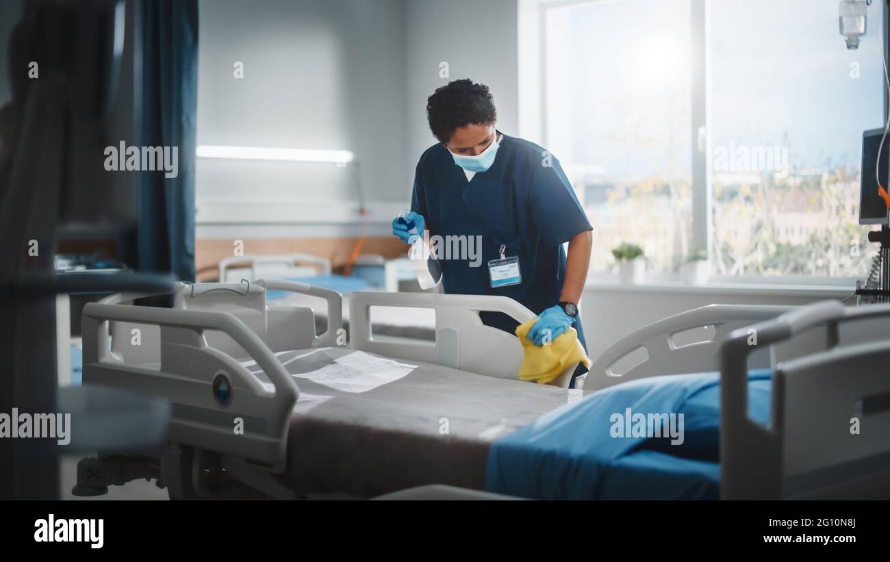 Hospital bed cleaning fotografías e imágenes de alta resolución - Alamy