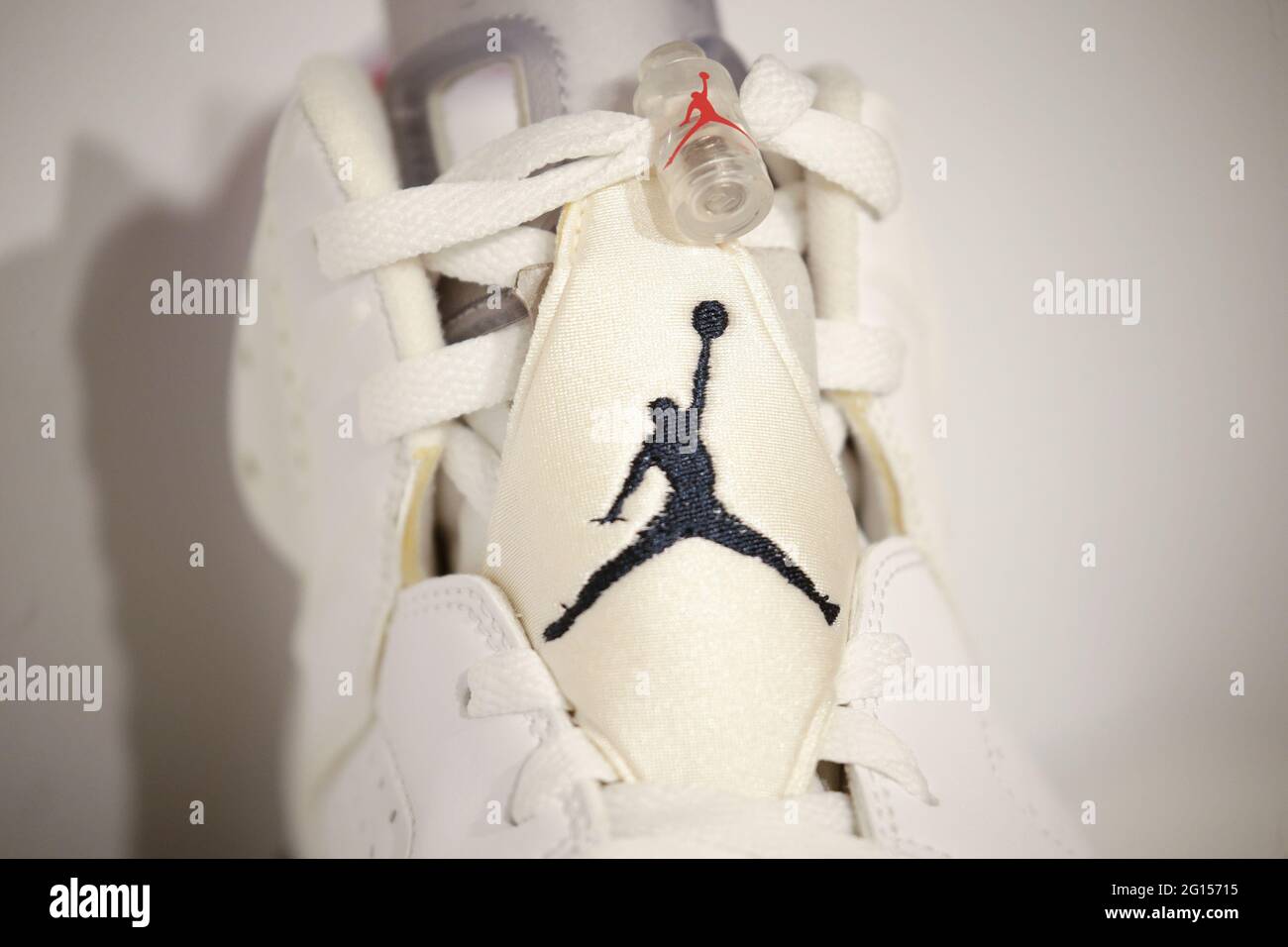 Zapatillas de deporte de air jordan fotografías e imágenes de alta  resolución - Alamy