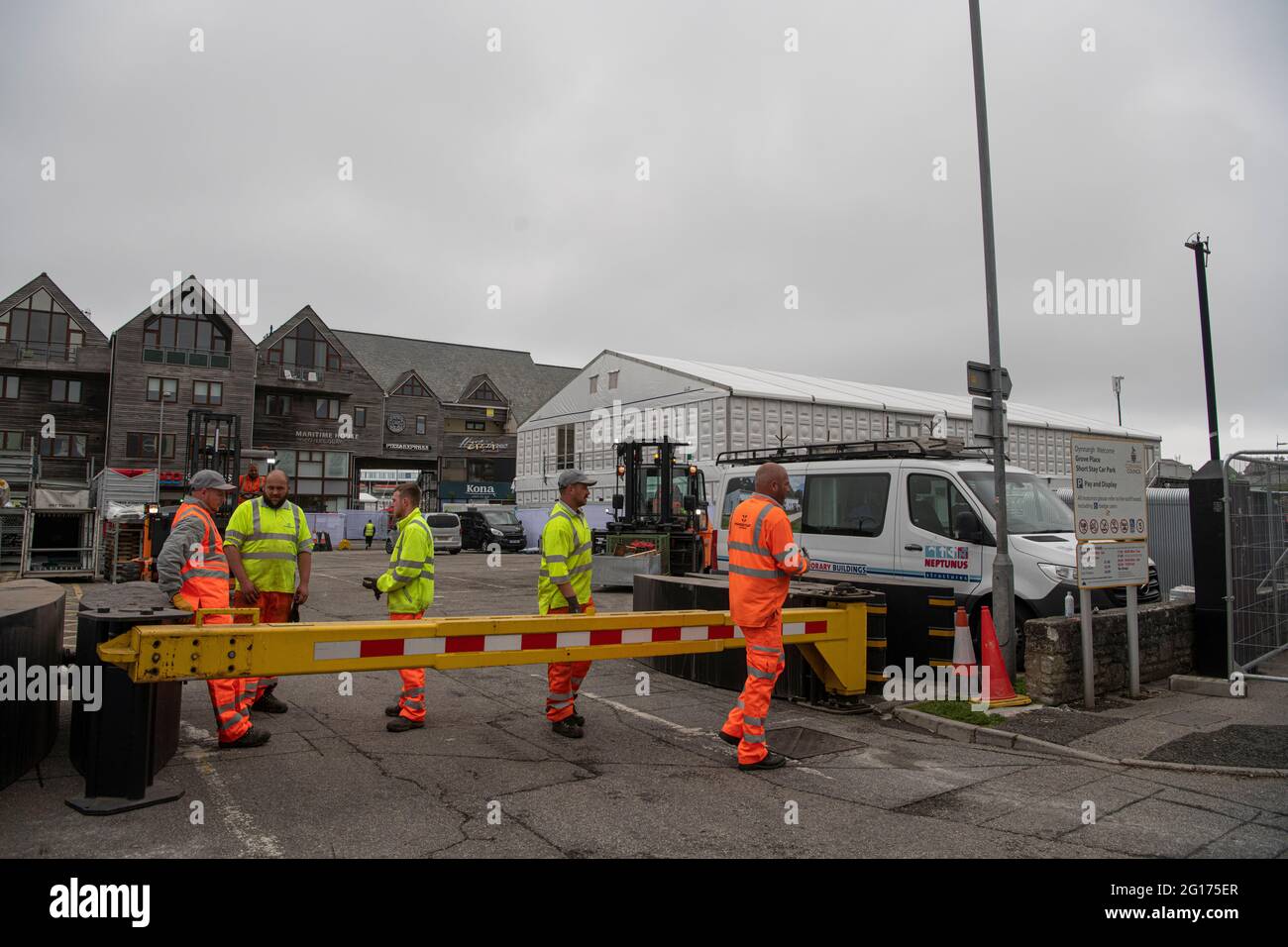 Siljac Europa,Falmouth Cornwall, Open for business, G7 Summit, Falmouth high street, G7 Summit en Cornwall, muelles de Falmouth, el buque permanecerá estático, amarrado en Falmouth, utilizado por un período de 10 días, alojamiento, catering, Crédito: kathleen White/Alamy Live News Foto de stock