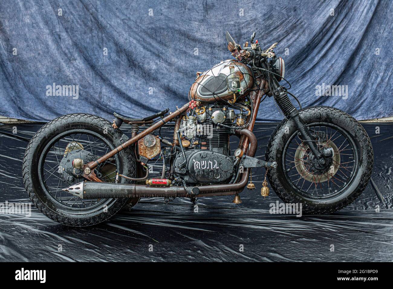 Bobber motorcycle fotografías e imágenes de alta resolución - Alamy