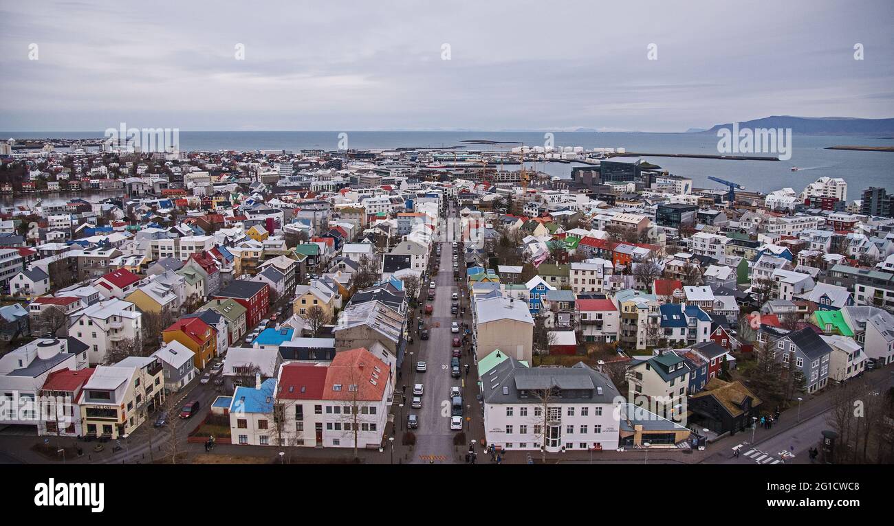Ariel vista de Reyjevik capital de Islandia. Foto de stock