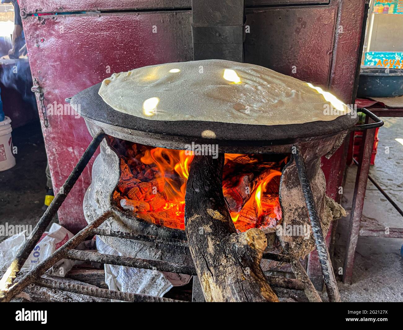 Comal tortillas fotografías e imágenes de alta resolución Alamy