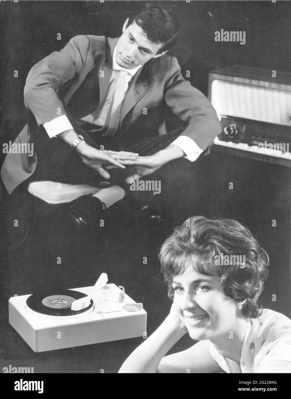 Música, discos, reproductor de discos Telefunken TP 5, Alemania, 1960, TP5, electrónica de consumo, DERECHOS-ADICIONALES-LIQUURA-INFO-NO DISPONIBLE Foto de stock