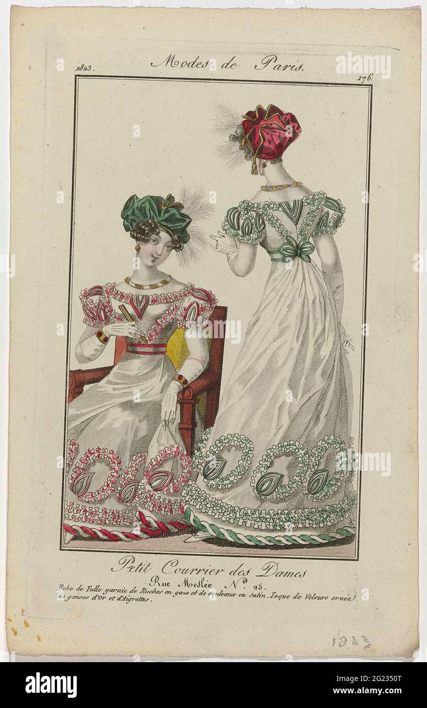 Petit Courrier des Ladies, 1823, Nº 176: Bata de Tulle Garnie Ruches (...). sentada en pedazo de sillón vestido en un chon de tulle depositado con volantes de tulle