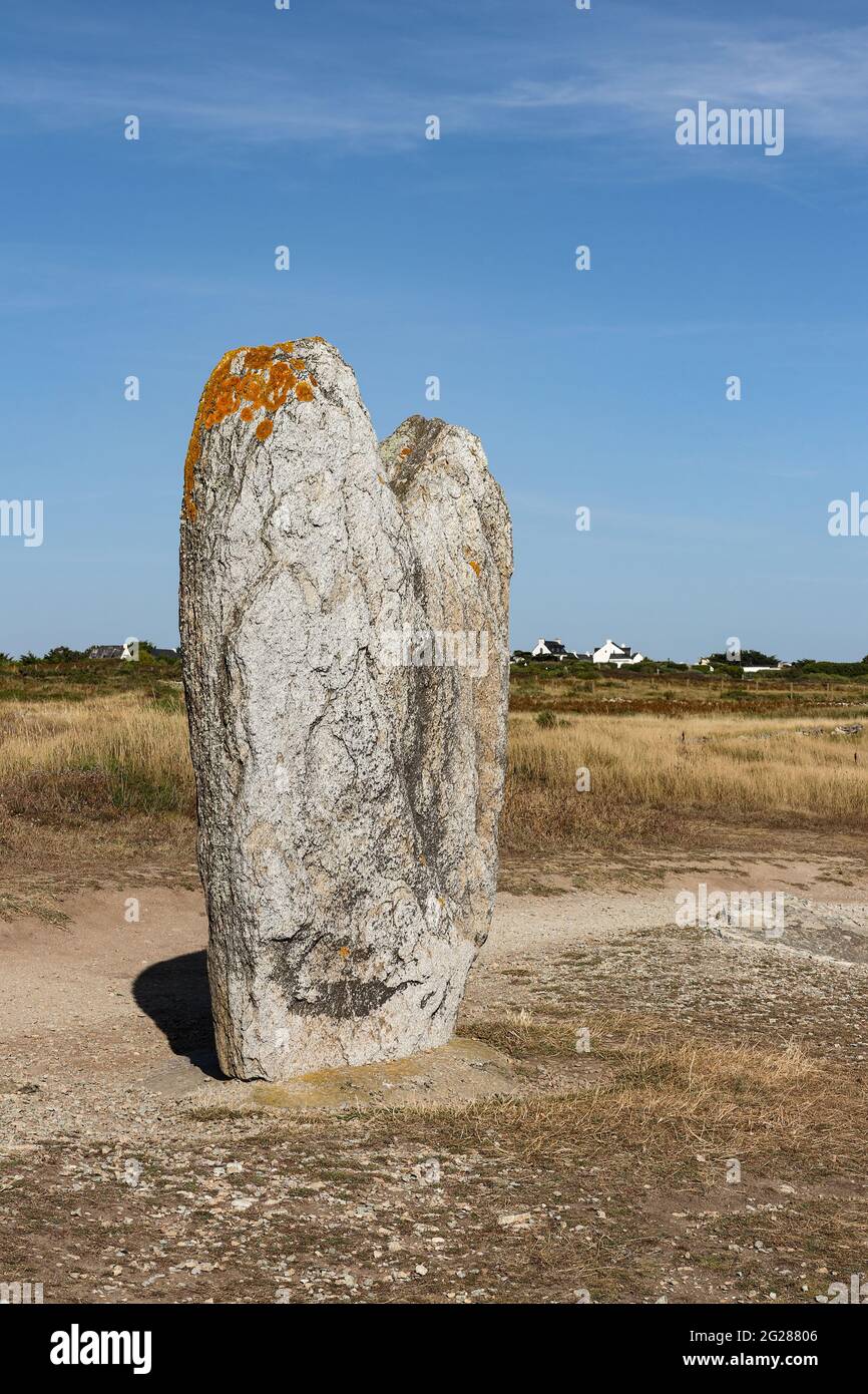 Menhir Beg Er Goalennec, Quiberon, departamento de Morbihan en Bretaña, Francia Foto de stock