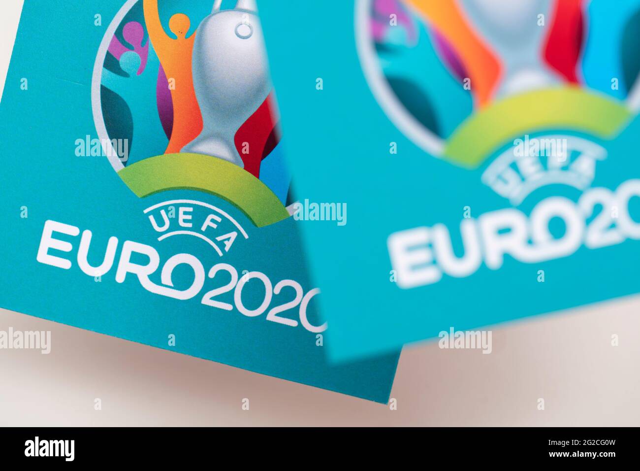 LONDRES, Reino Unido - Junio de 2021: Logotipo para el campeonato europeo de la UEFA de 2020 Foto de stock