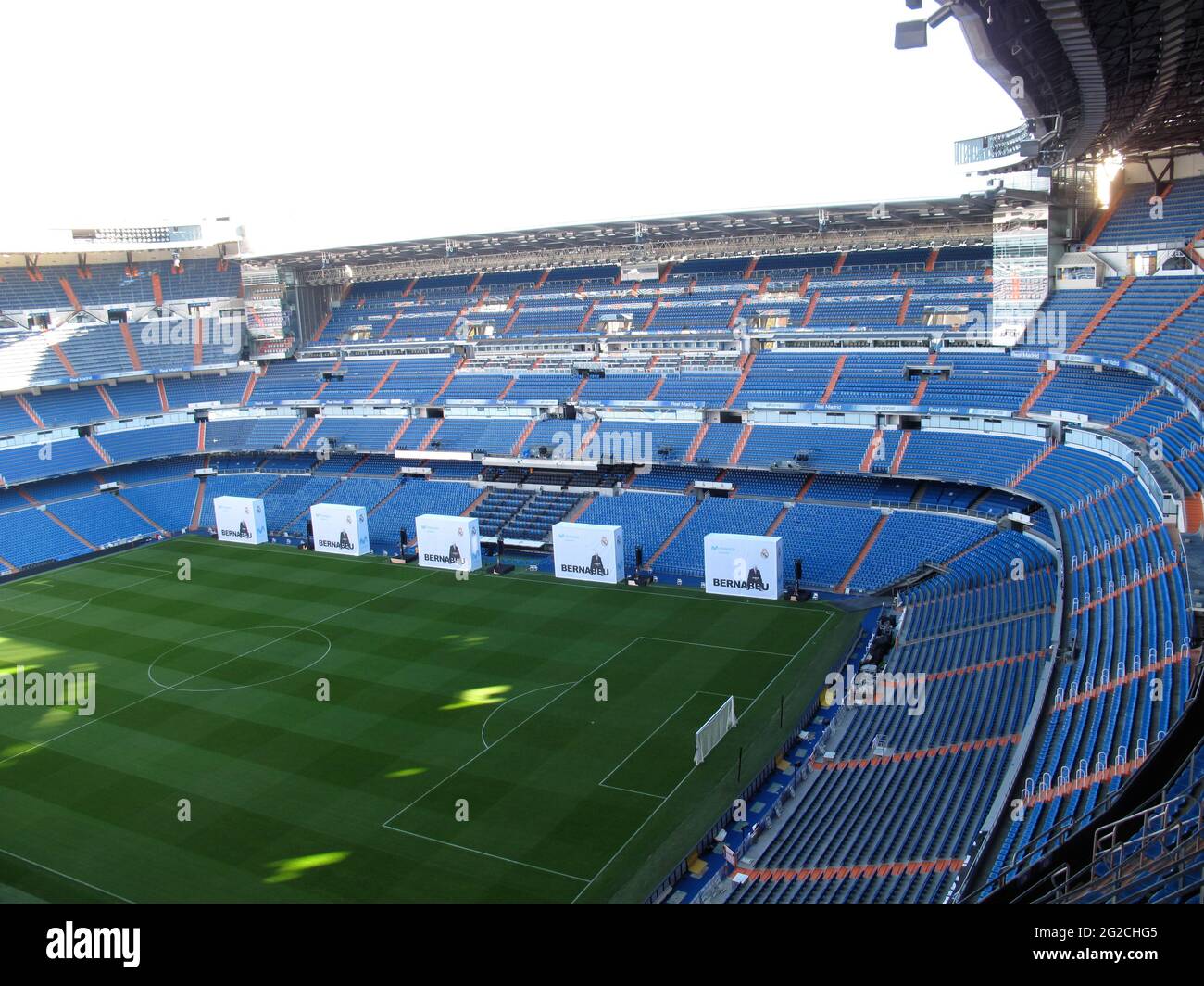 Estadio de fútbol Santiago Bernabeu del Real .MADRID, ESPAÑA-07-12-2016 Foto de stock