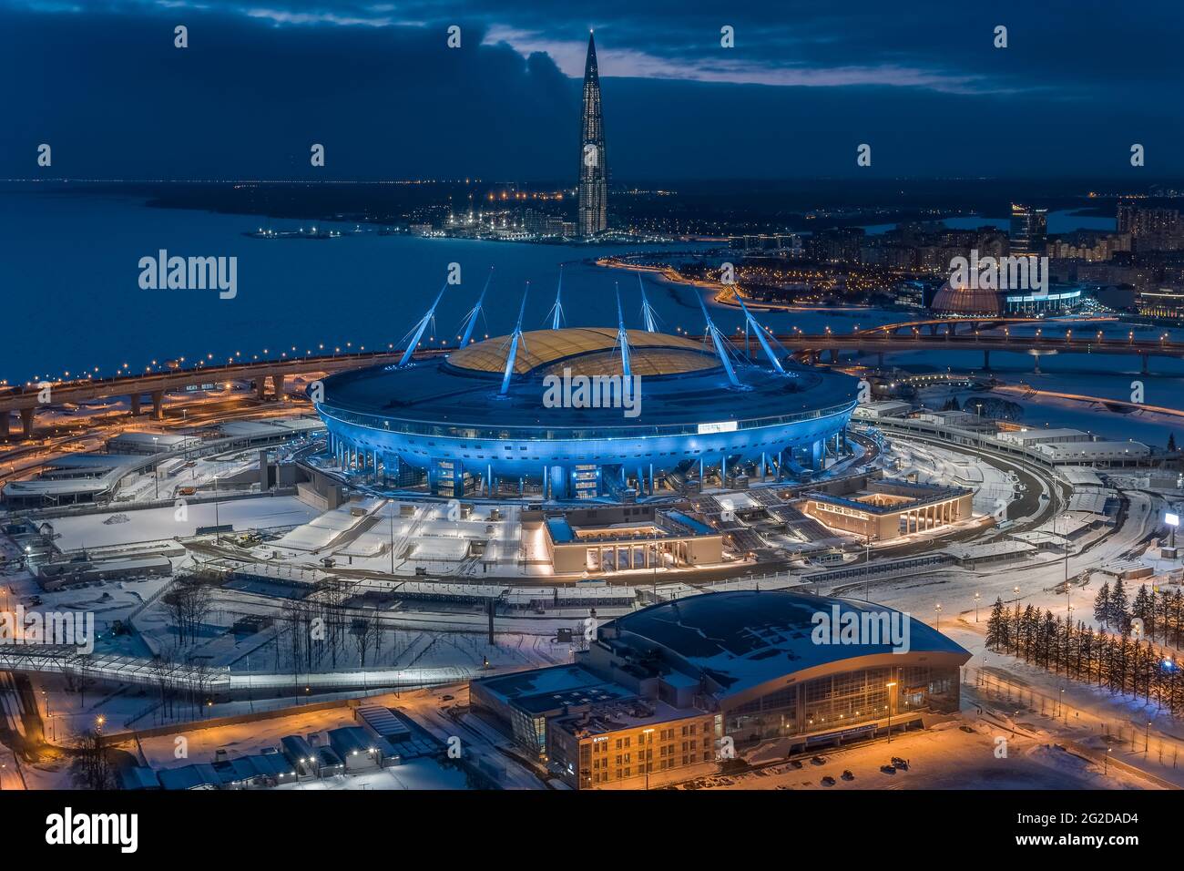 Estadio Gazprom Arena Zenit Arena En San Petersburgo Rusia En Invierno Fotografia De Stock Alamy Estadio Gazprom Arena Zenit Arena En San Petersburgo Rusia En Invierno Fotografia De Stock Alamy