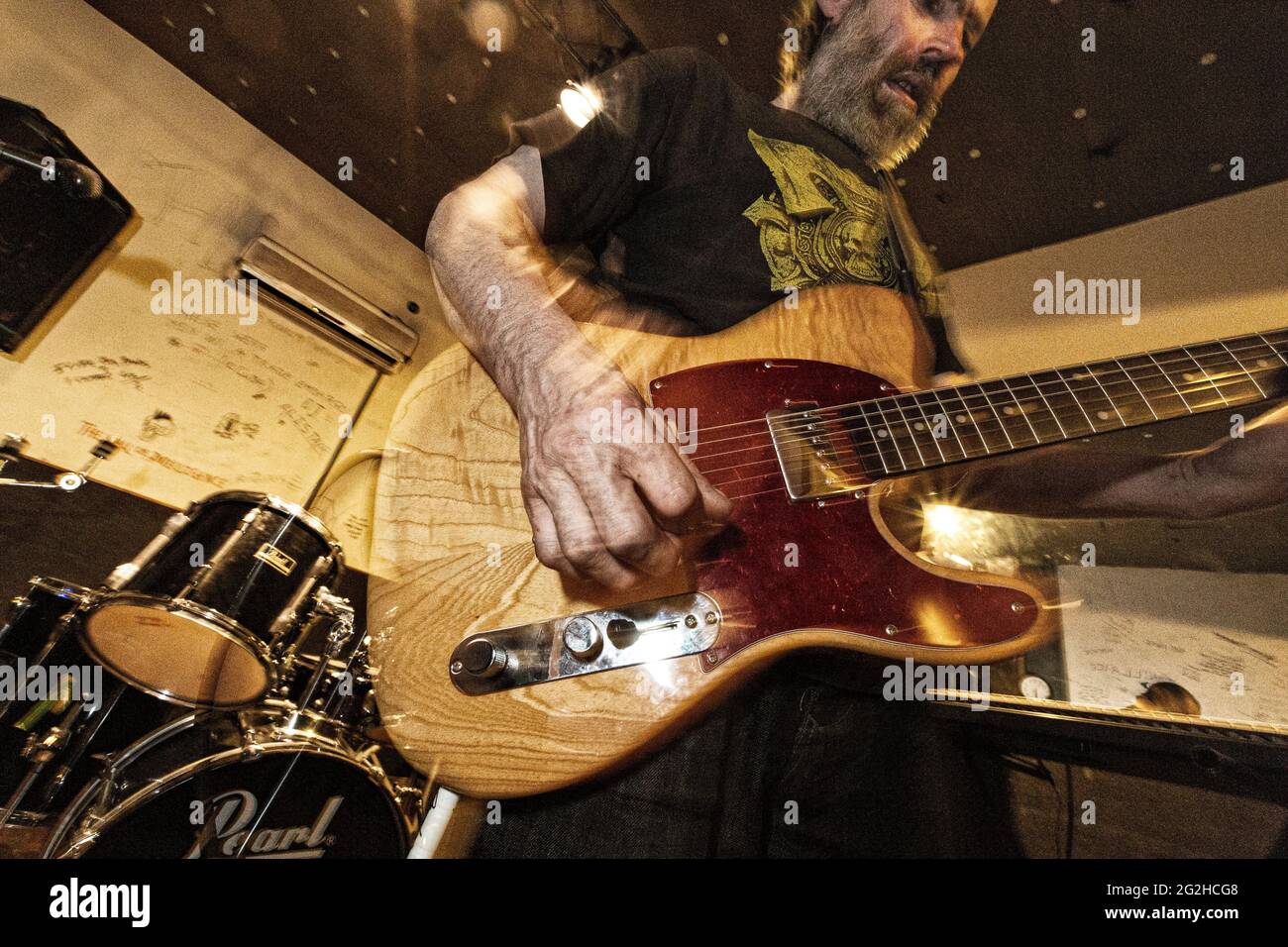 Guitarrista con Telecaster Fotografía de stock - Alamy