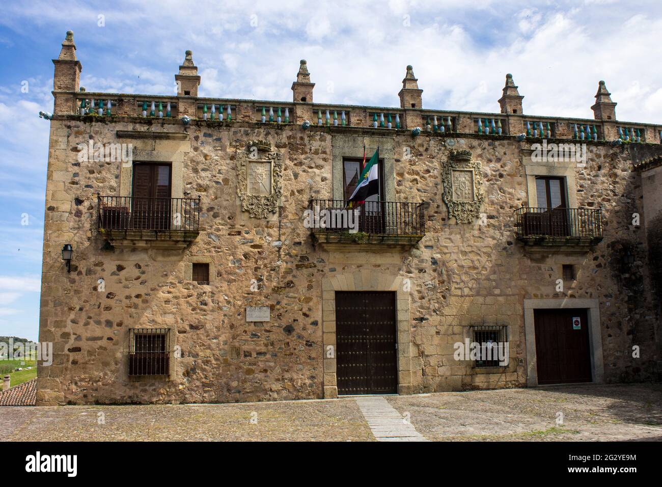 Cáceres, España. El Palacio de las Veletas, el mar del Museo Caceres en la Ciudad Monumental Vieja, Patrimonio de la Humanidad Foto de stock