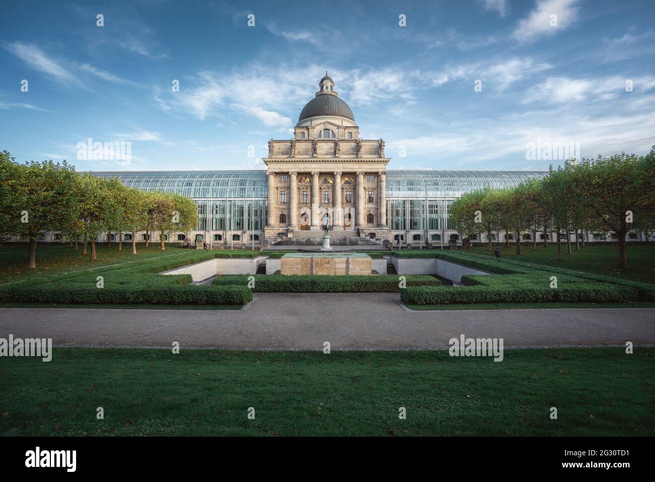 Cancillería Estatal de Baviera (Bayerische Staatskanzlei) - Munich, Alemania Foto de stock