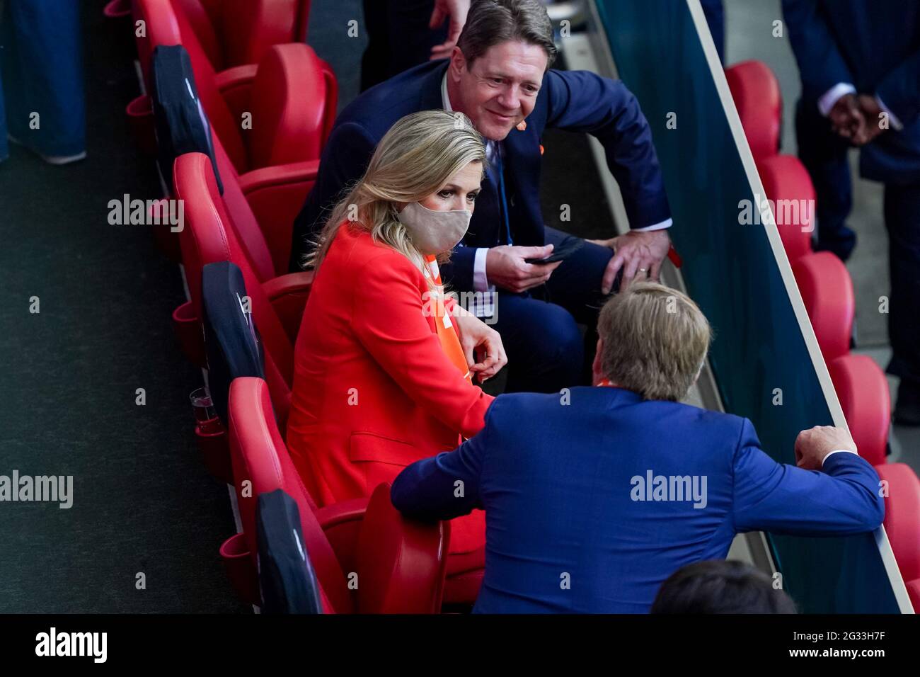 AMSTERDAM, HOLANDA - JUNIO 13: Reina Maxima de los Países Bajos durante el Campeonato de la UEFA EURO 2020 Grupo C partido entre los Países Bajos y Ucrania en el Johan Cruijff Arena el 13 de junio de 2021 en Amsterdam, Holanda (Foto de Andre Weening/Orange Pictures) Crédito: Orange Pics BV/Alamy Live News Foto de stock