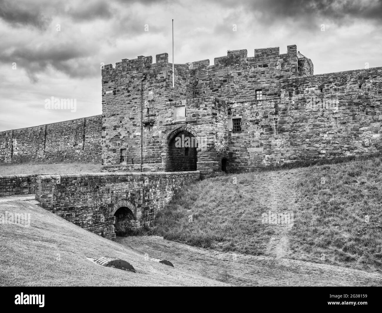 El es del castillo medieval de Carlisle y la fortaleza, en la ciudad de Carlisle, en el condado de Cumbria, en el noroeste de Inglaterra. Foto de stock