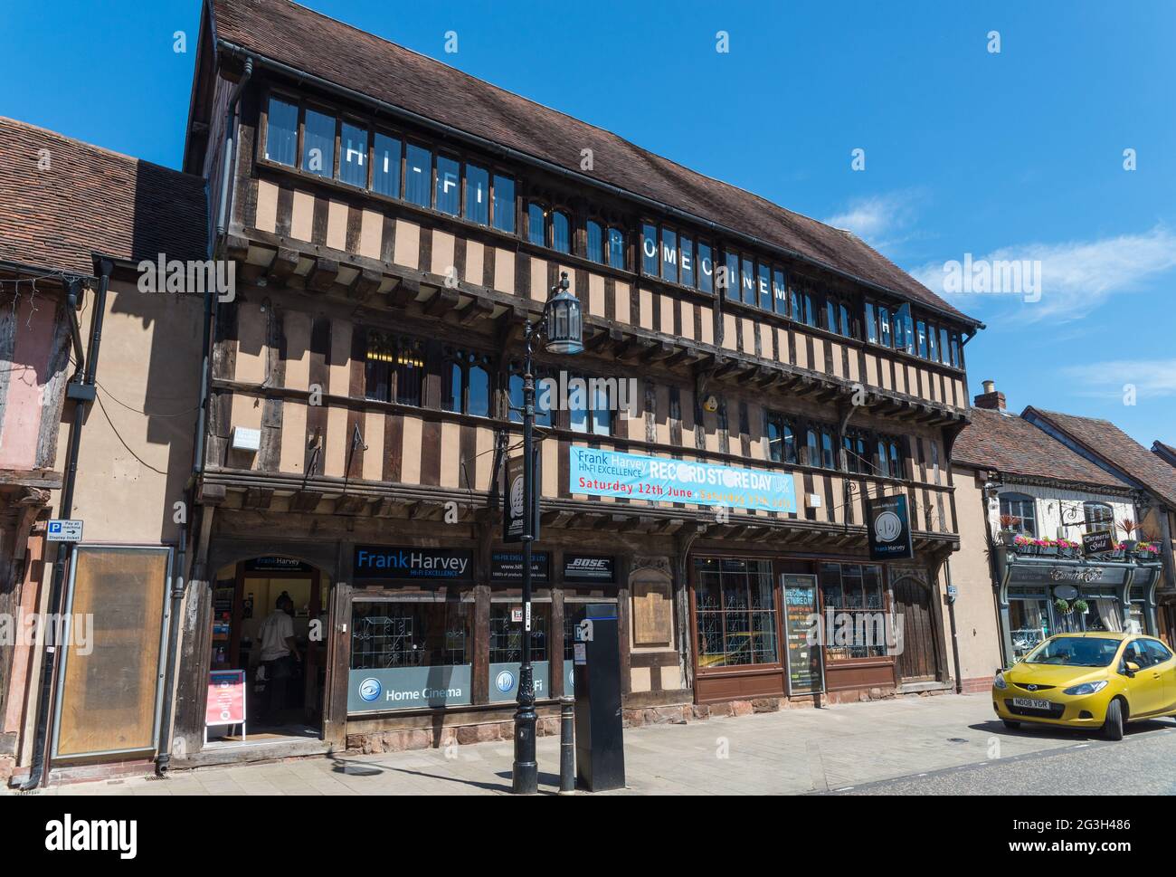 La histórica calle SPon Street está en el centro de Coventry, West Midlands, Reino Unido Foto de stock