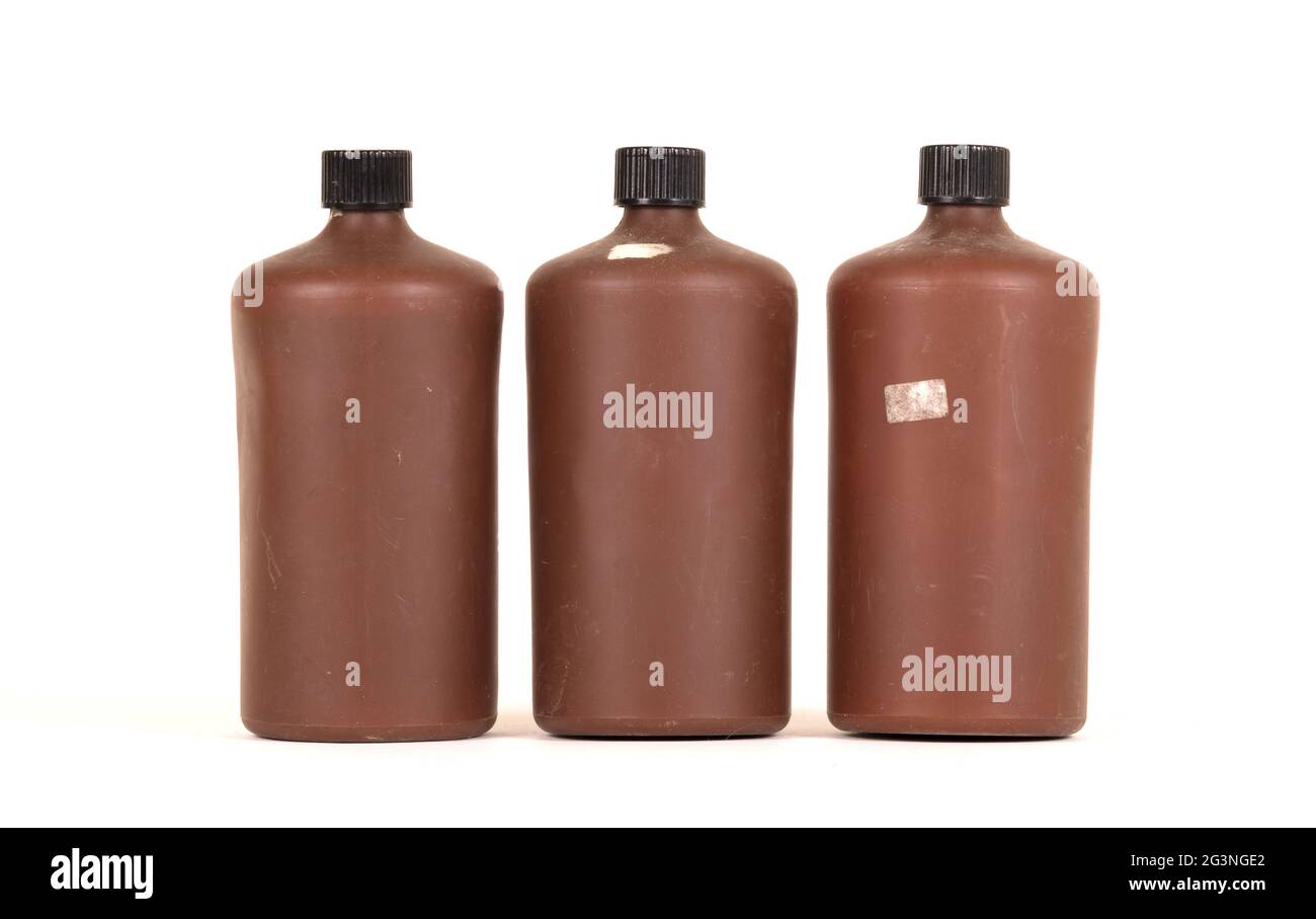 Equipo de revelado fotográfico - Botella de plástico con productos químicos  Fotografía de stock - Alamy