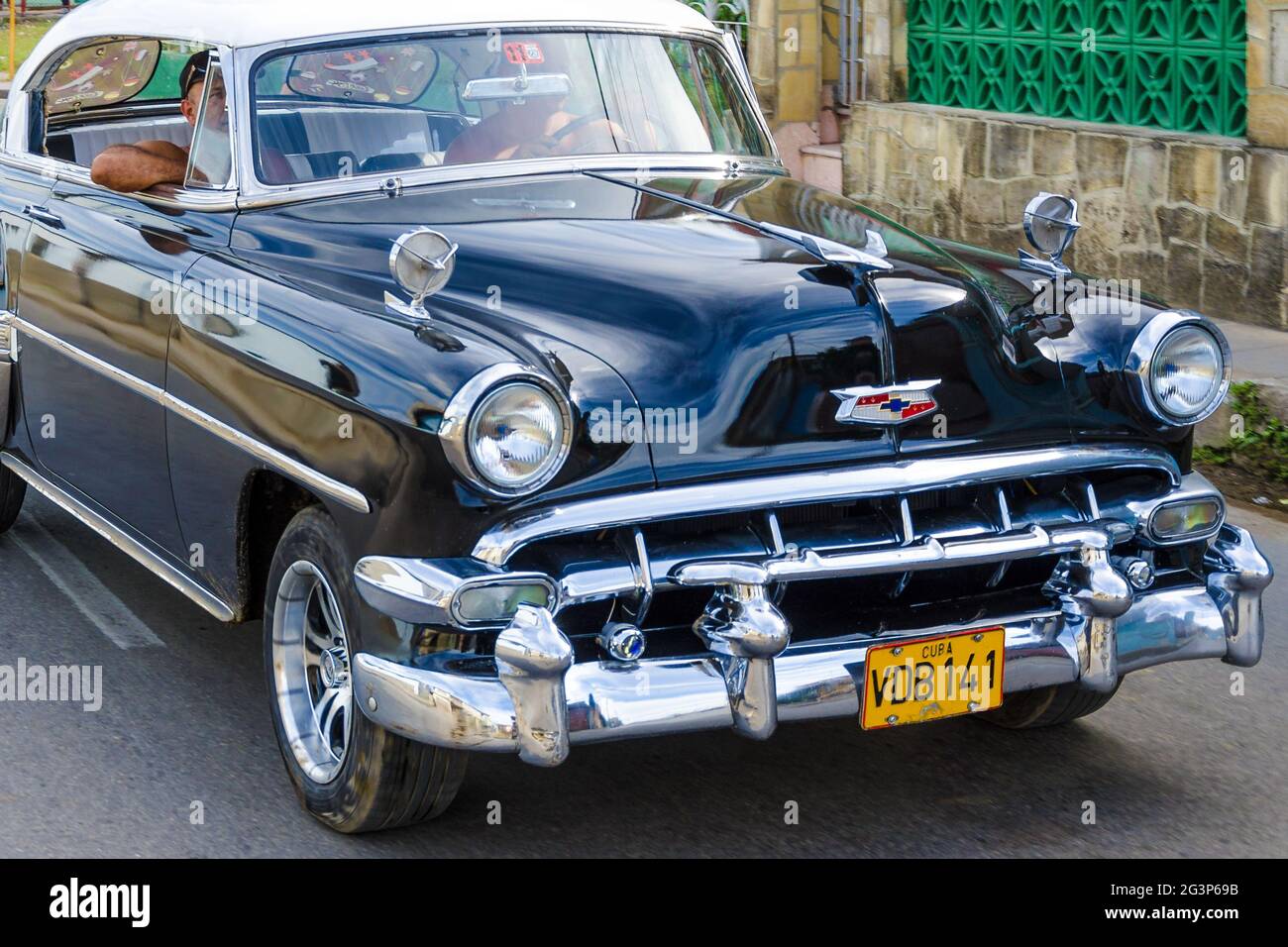 Medios de Transporte en Cuba: Chevrolet 49 o 1949, después de que el  Gobierno Comunista implementara cambios económicos, muchos entraron en el  negocio del transporte Fotografía de stock - Alamy