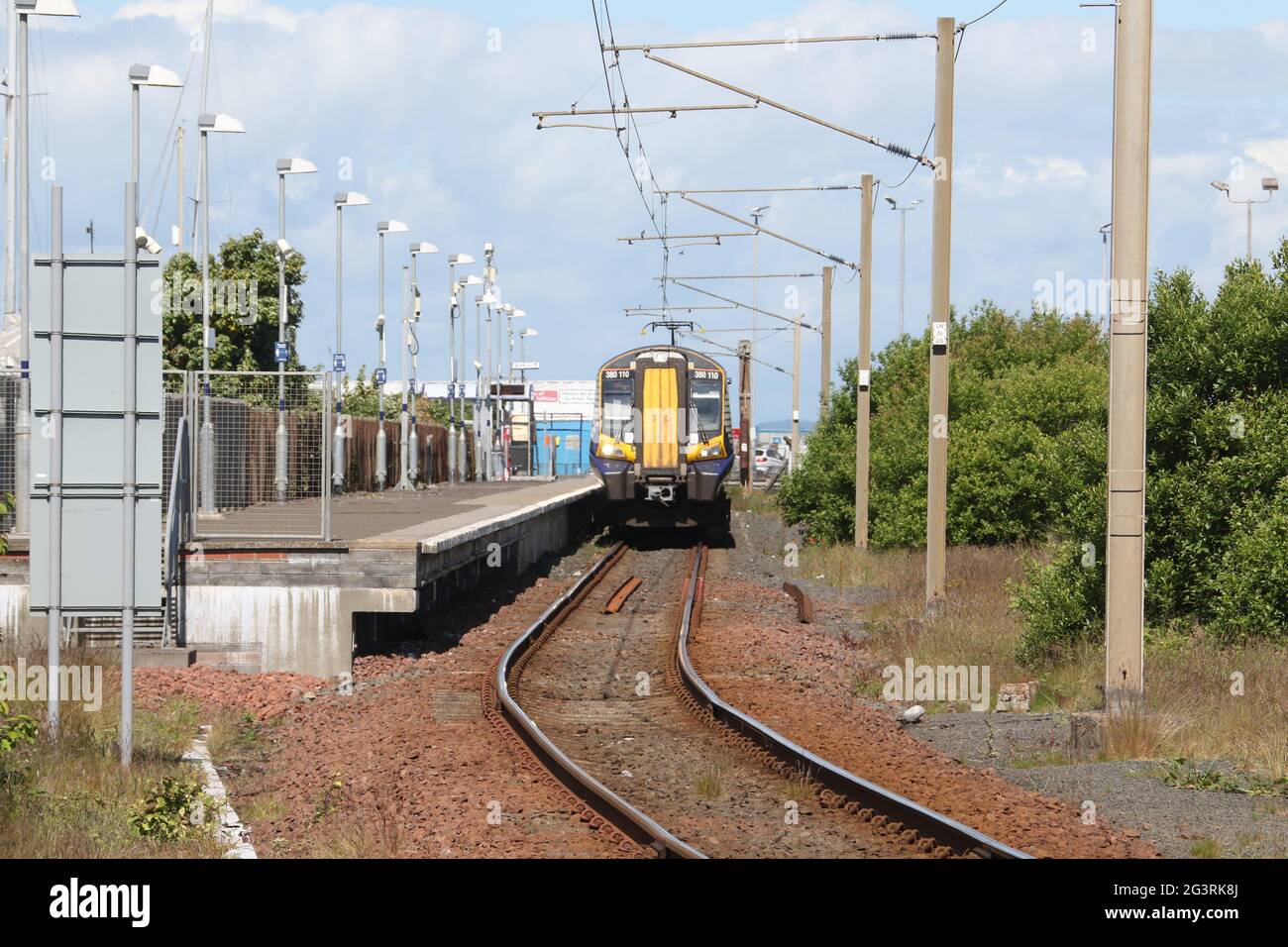 Estación de ferrocarril del puerto de Ardrossan, North Ayrshire, Escocia, Reino Unido, 17 de junio de 2021. Foto de stock
