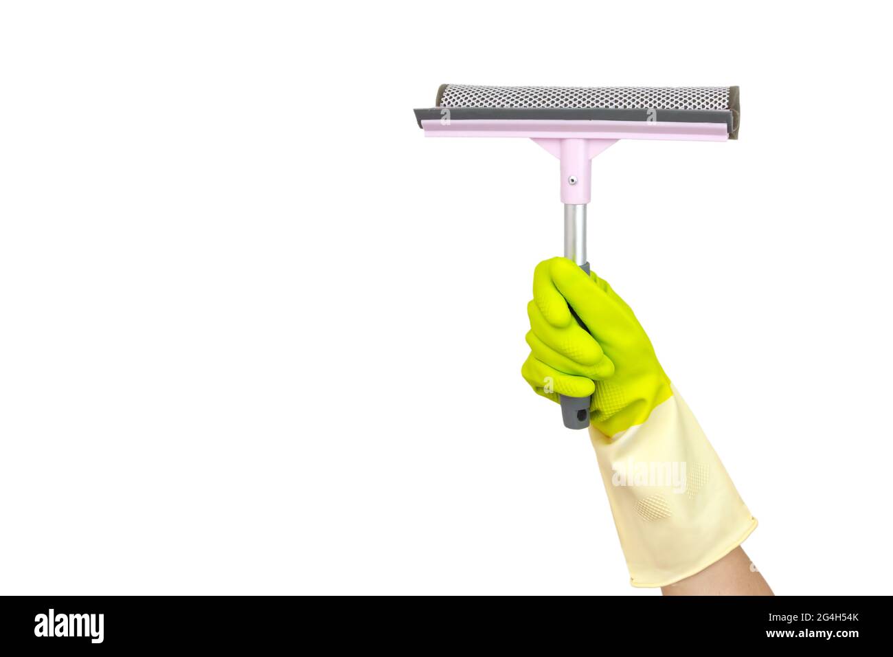 Un hombre limpia las ventanas de la casa. La mano con el guante de goma es  la celebración de la rasqueta para limpiar ventanas Fotografía de stock -  Alamy