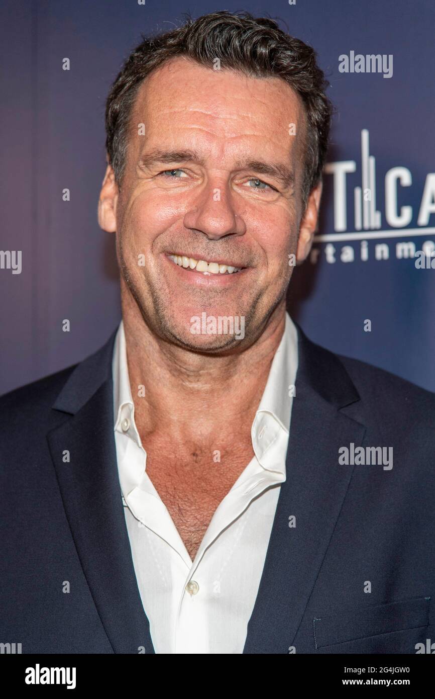 David james elliott fotografías e imágenes de alta resolución - Alamy