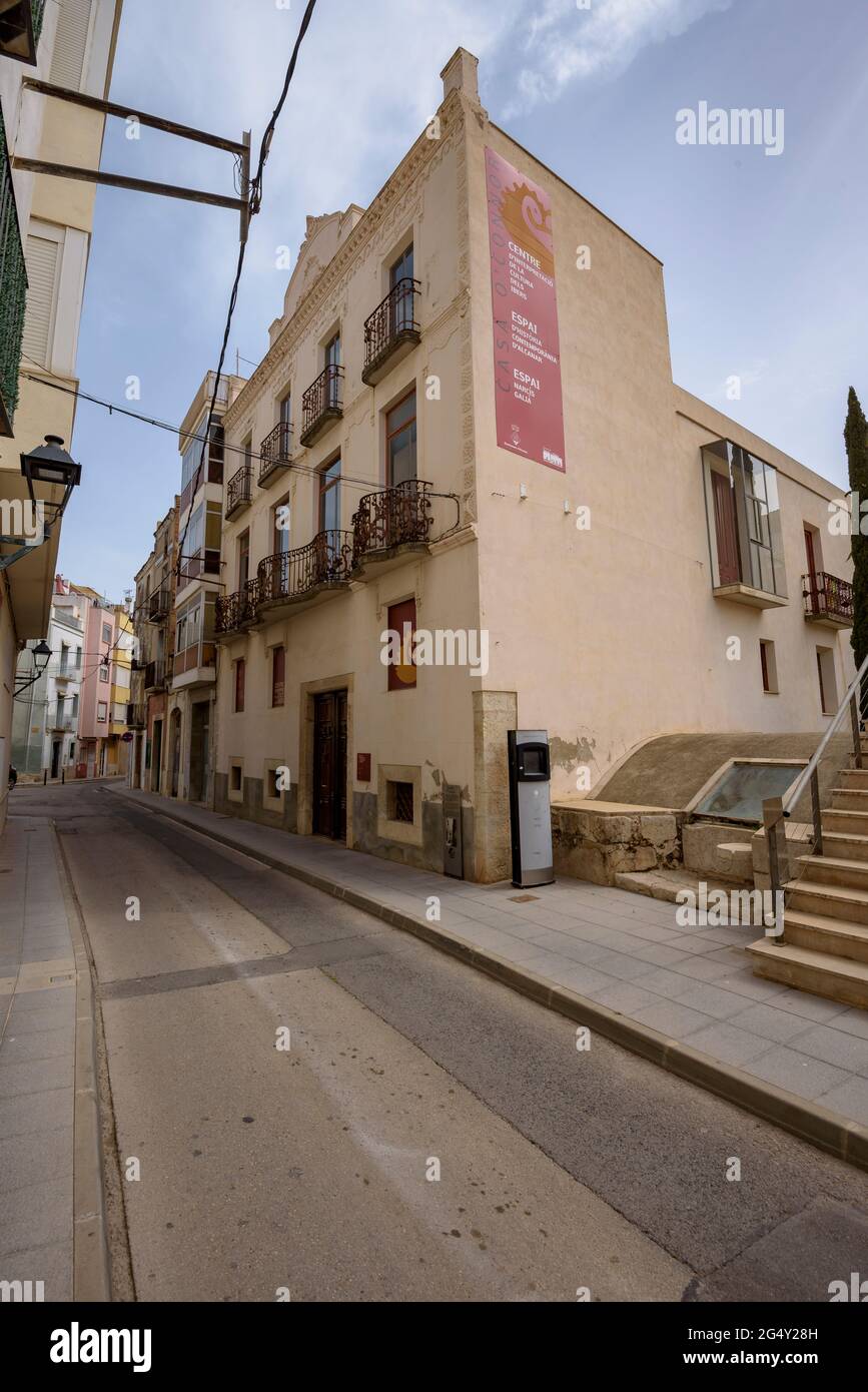 Centro de Interpretación de la Cultura Ibérica en la casa O'Connor de Alcanar. (Tarragona, Cataluña, España) Foto de stock